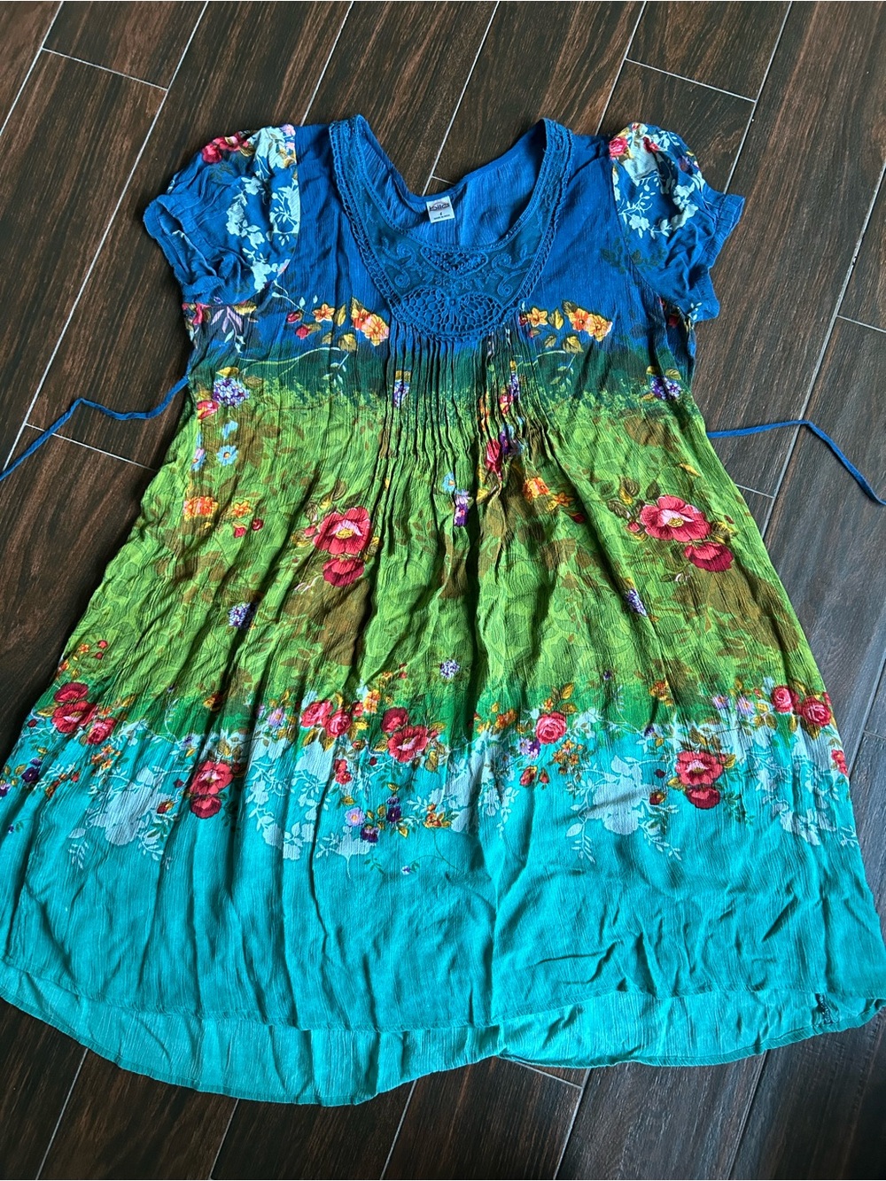 Bila Blue Lace Yoke Floral Hippie Boho Pull On Dress With Tie